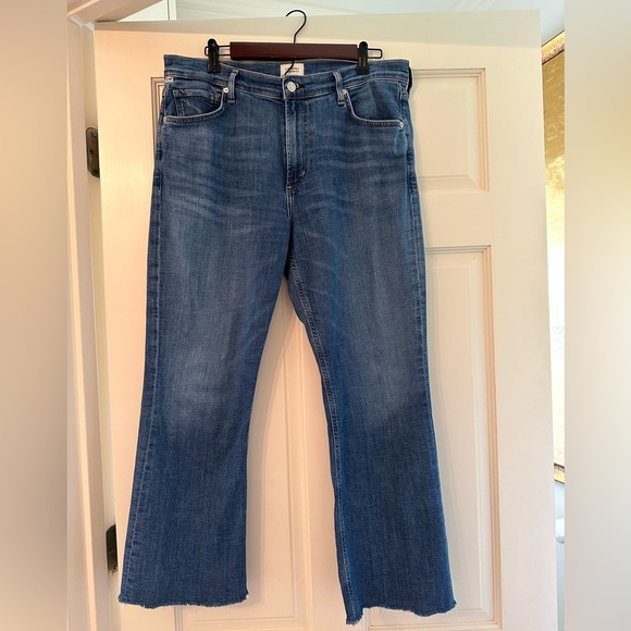 Citizens of Humanity: Isola Mid Rise Cropped Boot, size 31 - Picture 1 of 8